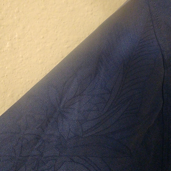 Tommy Bahama Floral Hawaiian 100% Silk Navy Blue Shirt Mens XXL - Picture 7 of 9